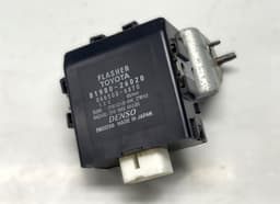 TOYOTA 8198026020 066500-6870 0665006870 Hazard light relay TOYOTA HIACE / GRANVIA (XH10, XH20) (1995-2004) — thumbnail 1