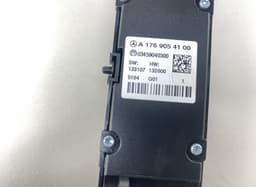 MERCEDES-BENZ A1769054100 Hazard switch MERCEDES-BENZ CLA (C117, X117) (2013-2019) — thumbnail 3