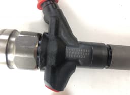 SUBARU 2950500250 295050-0250 Fuel injector set SUBARU LEGACY V / Outback (2009-2014) — thumbnail 3