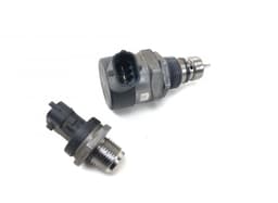 LAND ROVER 0281006017 0281006064 Fuel pressure regulator set LAND ROVER RANGE ROVER IV (LG/L405) (2012-2021) — thumbnail 1