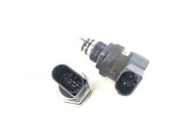 VW 0281002665 076906051 0281002992 0281002991 0281002856 Fuel pressure regulator set VW CRAFTER I (2E) (2006-2016) — thumbnail 3