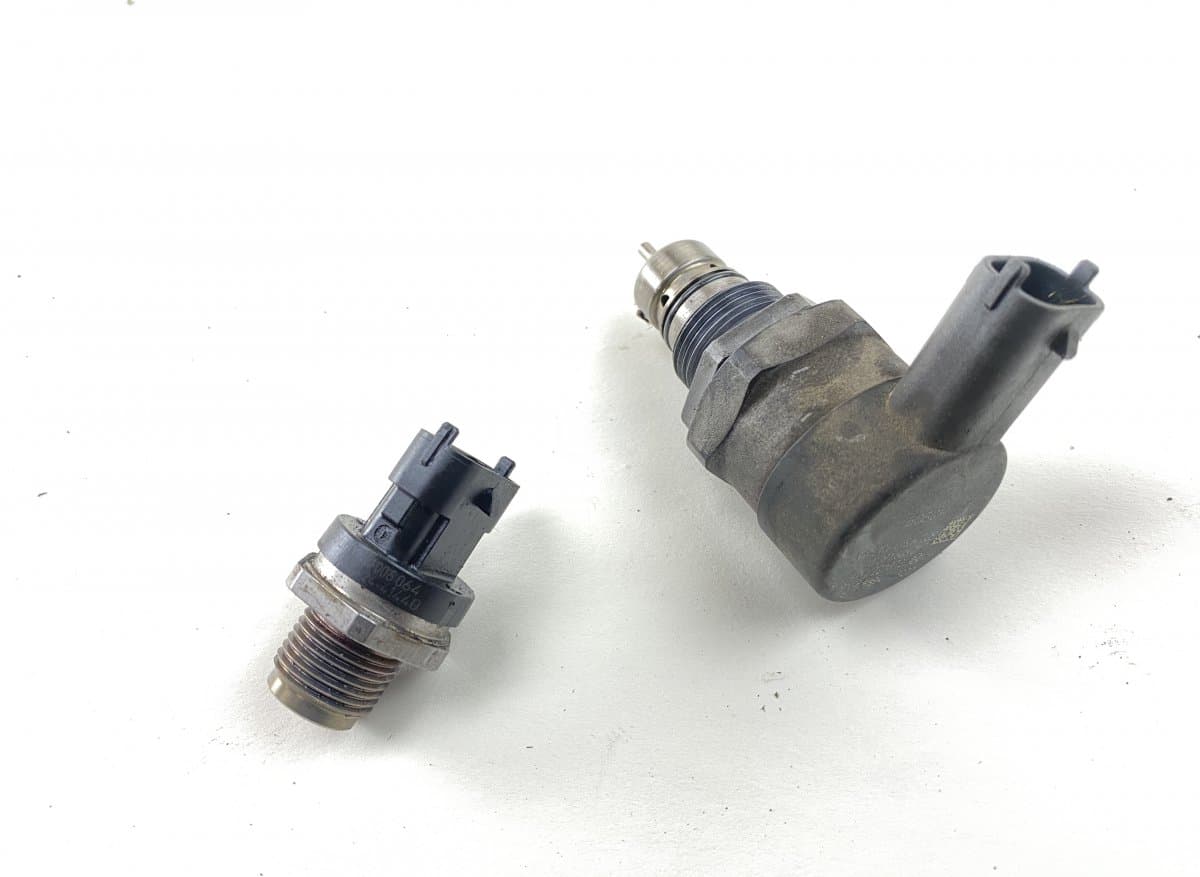 LAND ROVER 0281006017 0281006064 Fuel pressure regulator set LAND ROVER RANGE ROVER IV (LG/L405) (2012-2021)