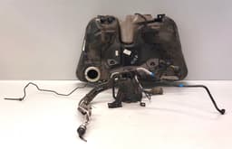 VOLVO 31303269 31261376 31273570 31261716 31342749 30696124 31478538 Fuel Tank VOLVO XC60 I (2008-2017) — thumbnail 1