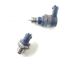 JEEP 0281006209 0281006309 Fuel pressure regulator set JEEP GRAND CHEROKEE IV (WK, WK2) (2010-2021) — thumbnail 1