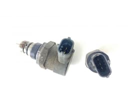 JEEP 0281006209 0281002982 Fuel pressure regulator set JEEP GRAND CHEROKEE IV (WK, WK2) (2010-2021) — thumbnail 2