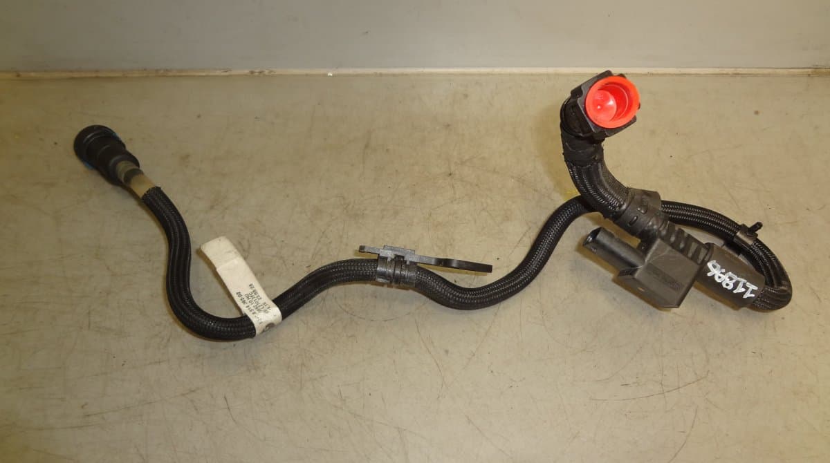 BMW Fuel pressure sensor BMW 4 (F32, F33, F36, F82, F83) (2013-2020)