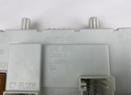 VOLVO Fuse box VOLVO V40 (2012-2019) — thumbnail 2