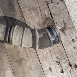 VOLVO Fuel Tank Filler Neck VOLVO XC90 I (2002-2014) — thumbnail 2