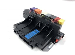 MERCEDES-BENZ 05045114 05045116 Fuse box MERCEDES-BENZ S-CLASS (W220) (1998-2005) — thumbnail 1