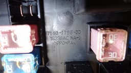 CHRYSLER 7140179830 Fuse box CHRYSLER 300C I (2004-2010) — thumbnail 4