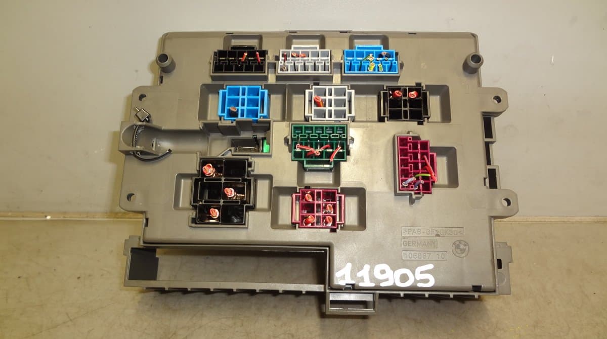 BMW Fuse box BMW 1 (E81, E82, E87, E88) (2003-2013)