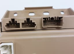 SUBARU 82201SJ600 Fuse box SUBARU FORESTER (SK) (2018-2024) — thumbnail 5