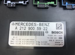 MERCEDES-BENZ F005V01064 F005V01024 F005V01303 F005V01025 F005V01202 F005V01063 F005V01059 Fuse box MERCEDES-BENZ SLK (R172) (2011-2020) — thumbnail 5