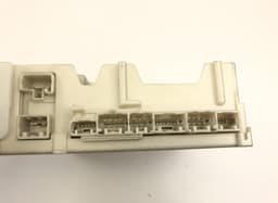 TOYOTA 827300KB60 Fuse box TOYOTA HILUX VIII (AN110, AN120, AN130) (2015-) — thumbnail 5