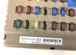 SUBARU 82201AJ010 Fuse box SUBARU LEGACY V / Outback (2009-2014) — thumbnail 3