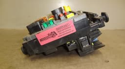 PEUGEOT Fuse box PEUGEOT 3008 I (T84) (2009-2016) — thumbnail 2