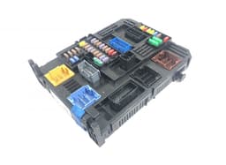 PEUGEOT 28693892 28709099 Fuse box PEUGEOT PARTNER III / RIFTER (K9) (2018-) — thumbnail 1