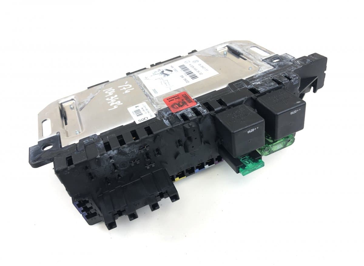 MERCEDES-BENZ 05045139 05045135 05045131 Fuse box MERCEDES-BENZ SL-CLASS (R230) (2001-2012)
