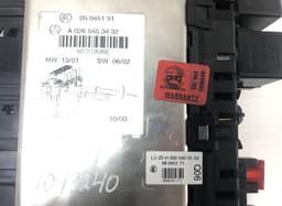 MERCEDES-BENZ 05045139 05045135 05045131 Fuse box MERCEDES-BENZ SL-CLASS (R230) (2001-2012) — thumbnail 4