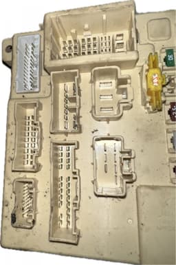 KIA Fuse box KIA SORENTO II (XM) (2009-2015) — thumbnail 4