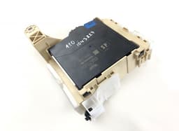 LEXUS 8273078021 Fuse box LEXUS NX I (AZ10) (2014-2021) — thumbnail 1