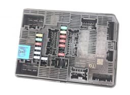 RENAULT 284B77542R Fuse box RENAULT KANGOO III (FFK, KFK) (2021-) — thumbnail 2