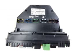 MERCEDES-BENZ F005V01064 F005V01024 F005V01303 F005V01025 F005V01202 F005V01063 F005V01059 Fuse box MERCEDES-BENZ SLK (R172) (2011-2020) — thumbnail 3
