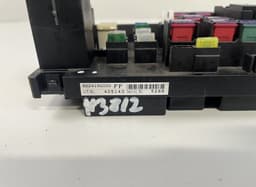 SUBARU 82241SG000 Fuse box SUBARU FORESTER (SJ) (2013-2018) — thumbnail 2
