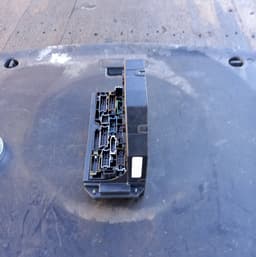MERCEDES-BENZ A2129008207 Fuse box MERCEDES-BENZ GLK-CLASS (X204) (2008-2015) — thumbnail 3