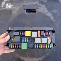 MERCEDES-BENZ A2129008207 Fuse box MERCEDES-BENZ GLK-CLASS (X204) (2008-2015) — thumbnail 1