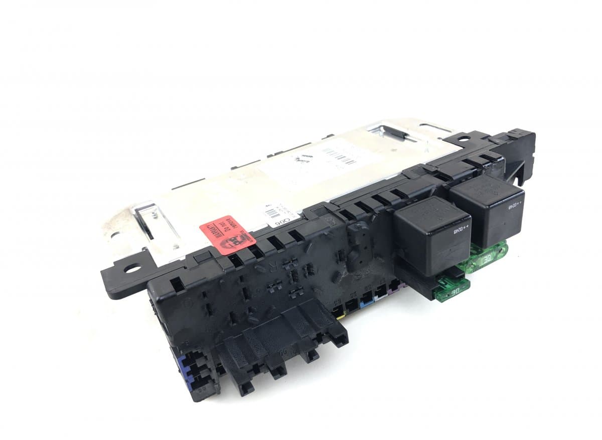 MERCEDES-BENZ 05045139 05045135 05045131 Fuse box MERCEDES-BENZ SL-CLASS (R230) (2001-2012)