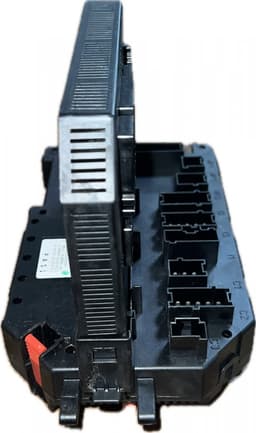 MERCEDES-BENZ 22154074550 2215401001 A2215404550 2215404550 A2215401001 Fuse box MERCEDES-BENZ S-CLASS (W221) (2005-2013) — thumbnail 4