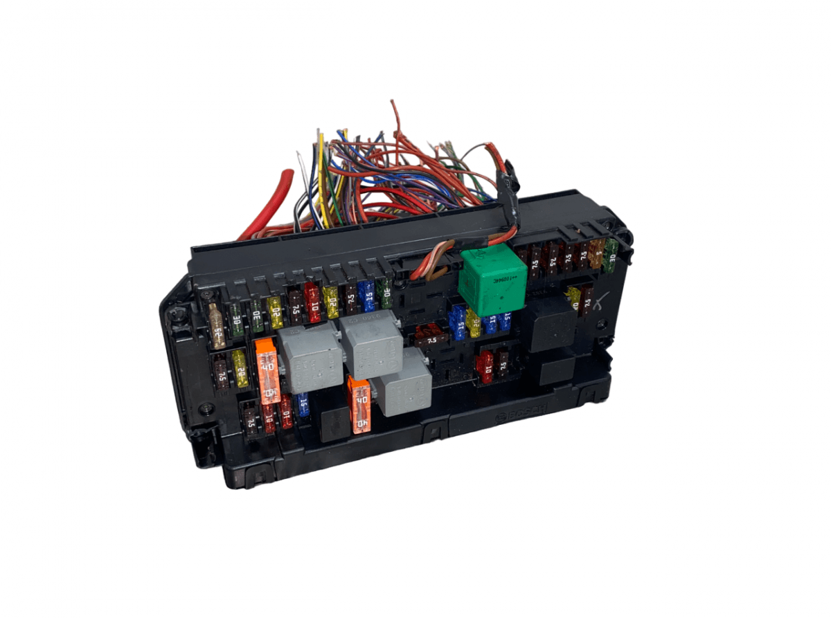 MERCEDES-BENZ A2129009705 A2125451201 A2129028002 A2129028102 Fuse box MERCEDES-BENZ C-CLASS (W204) (2007-2013)