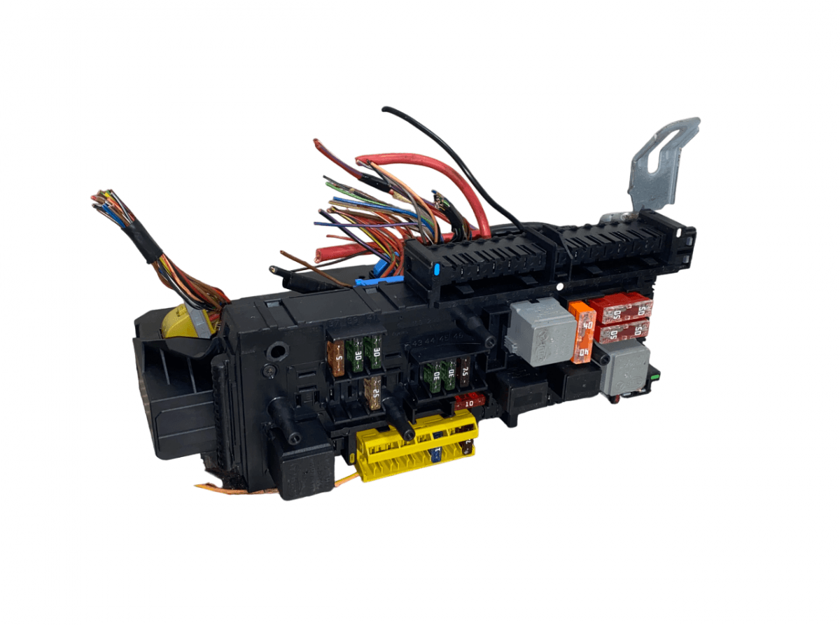 MERCEDES-BENZ 5DK00922514 2049006301 2045458732 2129021201 Fuse box MERCEDES-BENZ C-CLASS (W204) (2007-2013)