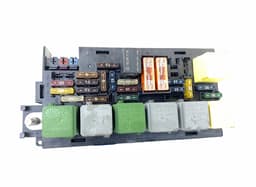 MERCEDES-BENZ A1645403472 Fuse box MERCEDES-BENZ R-CLASS (W251) (2006-2013) — thumbnail 2
