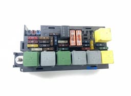 MERCEDES-BENZ A1645403472 Fuse box MERCEDES-BENZ R-CLASS (W251) (2006-2013) — thumbnail 2