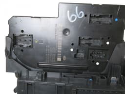 MERCEDES-BENZ A2049060105 Fuse box MERCEDES-BENZ C-CLASS (W204) (2007-2013) — thumbnail 4