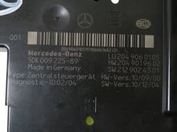 MERCEDES-BENZ A2049060105 Fuse box MERCEDES-BENZ C-CLASS (W204) (2007-2013) — thumbnail 5