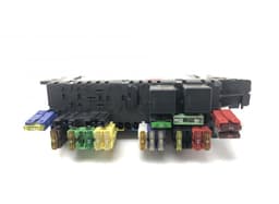 MERCEDES-BENZ 05045139 05045135 05045131 Fuse box MERCEDES-BENZ SL-CLASS (R230) (2001-2012) — thumbnail 2