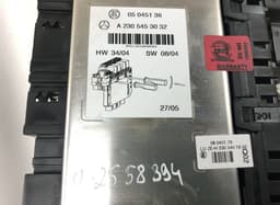 MERCEDES-BENZ 05045139 05045135 05045131 Fuse box MERCEDES-BENZ SL-CLASS (R230) (2001-2012) — thumbnail 4