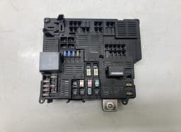 VOLVO 31473568 Fuse box VOLVO XC90 II (2014-) — thumbnail 1