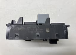 VOLVO 31473568 Fuse box VOLVO XC90 II (2014-) — thumbnail 3