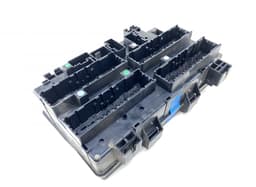 JEEP 68242818AE Fuse box JEEP GRAND CHEROKEE IV (WK, WK2) (2010-2021) — thumbnail 1