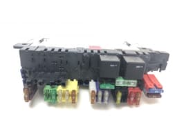 MERCEDES-BENZ 05045139 05045135 05045131 Fuse box MERCEDES-BENZ SL-CLASS (R230) (2001-2012) — thumbnail 2