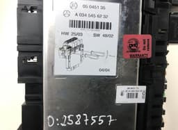 MERCEDES-BENZ 05045139 05045135 05045131 Fuse box MERCEDES-BENZ SL-CLASS (R230) (2001-2012) — thumbnail 4