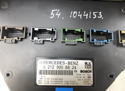 MERCEDES-BENZ F005V01064 F005V01024 F005V01303 F005V01025 F005V01202 F005V01063 F005V01059 Fuse box MERCEDES-BENZ C-CLASS (W204) (2007-2013) — thumbnail 4