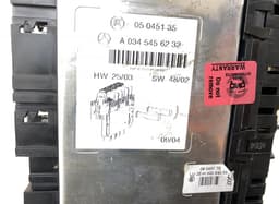 MERCEDES-BENZ 05045139 05045135 05045131 Fuse box MERCEDES-BENZ SL-CLASS (R230) (2001-2012) — thumbnail 4