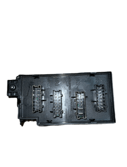 MERCEDES-BENZ 1645400072 A1645400072 Fuse box MERCEDES-BENZ R-CLASS (W251) (2006-2013) — thumbnail 2