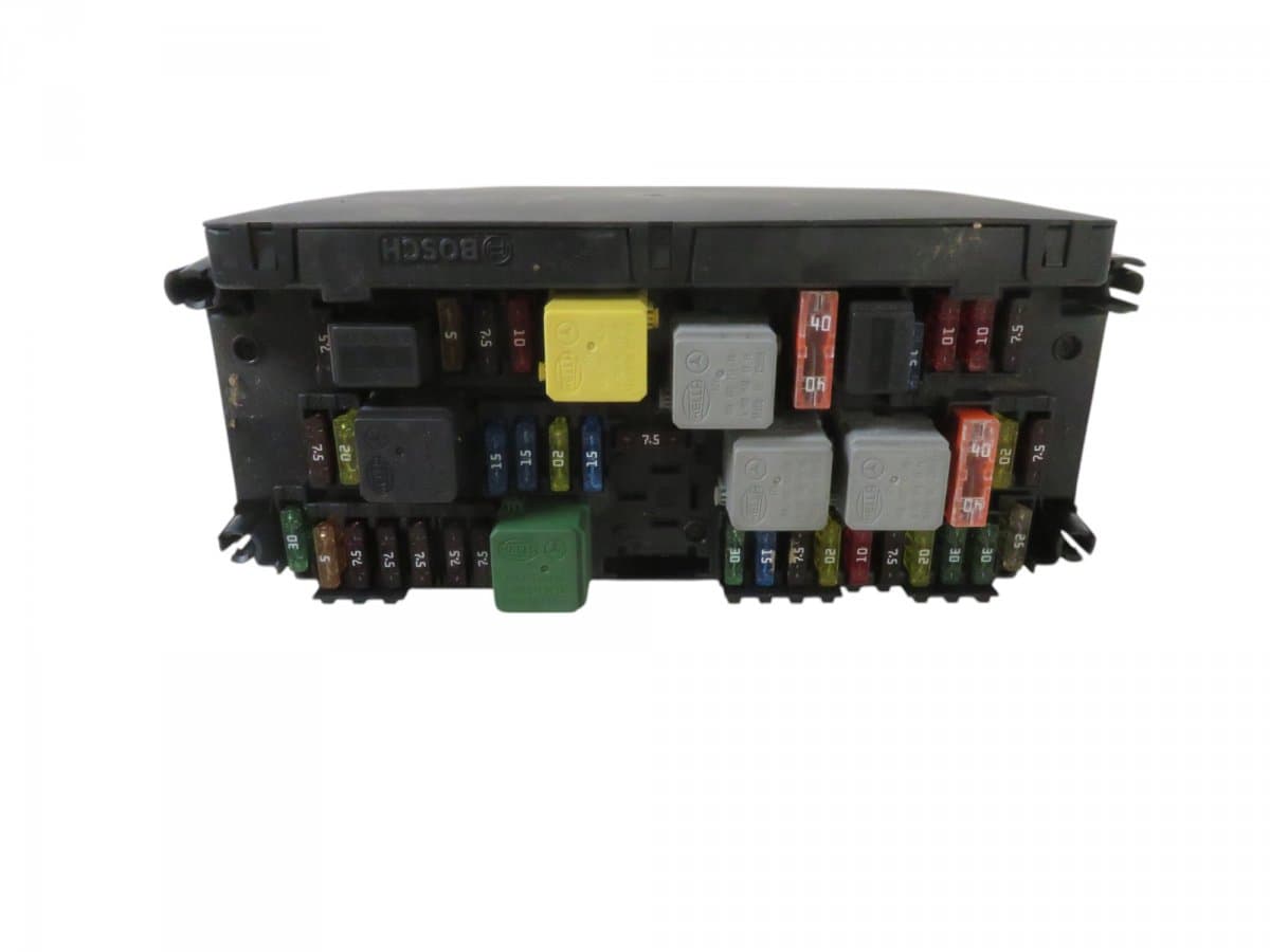 MERCEDES-BENZ A2129005812 Fuse box MERCEDES-BENZ C-CLASS (W204) (2007-2013)