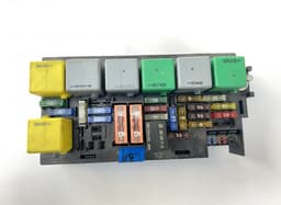 MERCEDES-BENZ 15444546 Fuse box MERCEDES-BENZ R-CLASS (W251) (2006-2013) — thumbnail 2